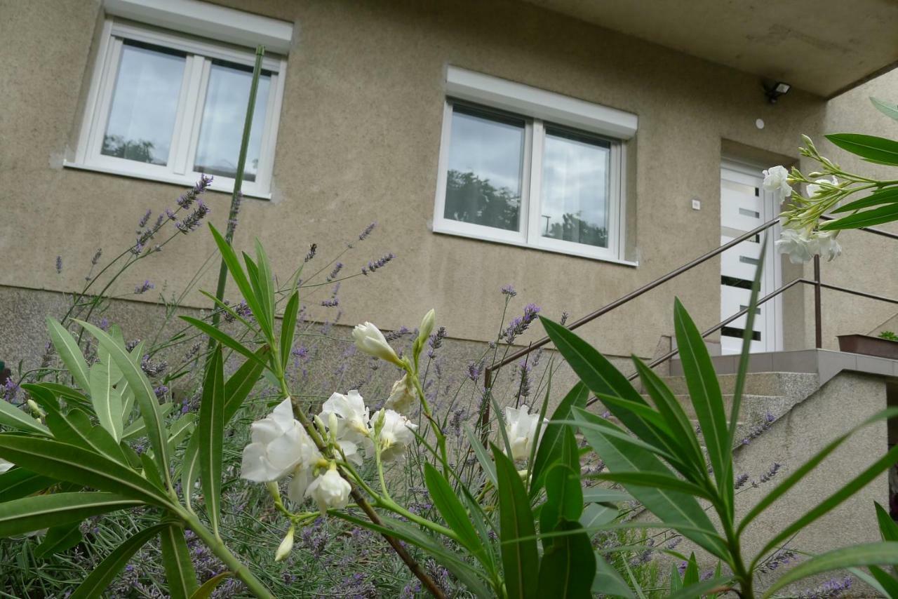 Zola Apartment Zagreb Exterior foto